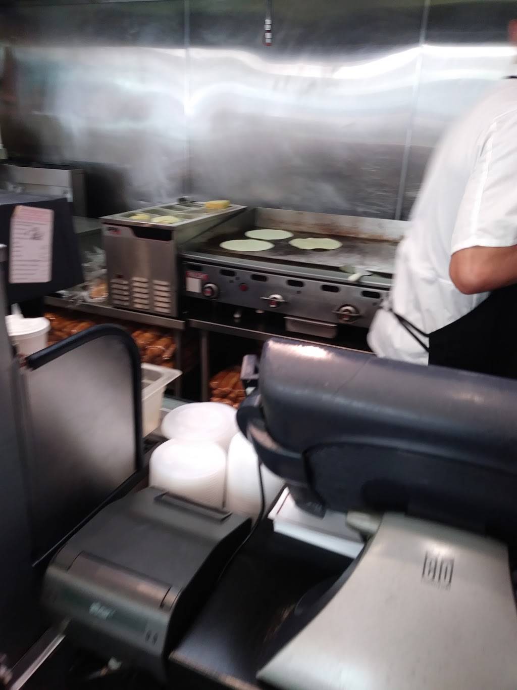 Charleys Philly Steaks | restaurant | 7501 N Kendall Dr Ste 1370, Miami, FL 33156, USA | 3056680397 OR +1 305-668-0397