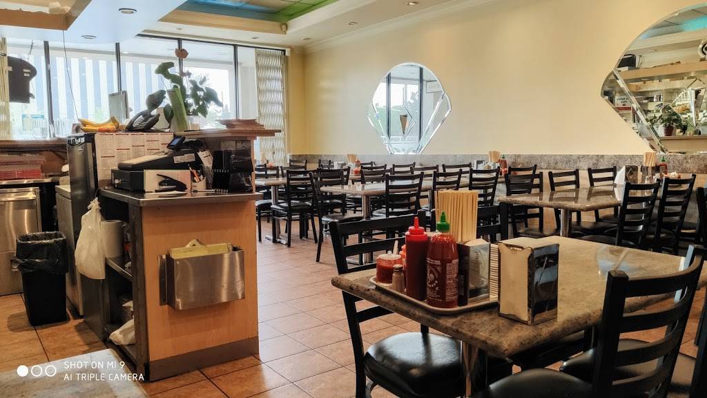 Pho Mi Asia | restaurant | 1008 Wilson Ave, North York, ON M3K 1G6, Canada | 4166307567 OR +1 416-630-7567