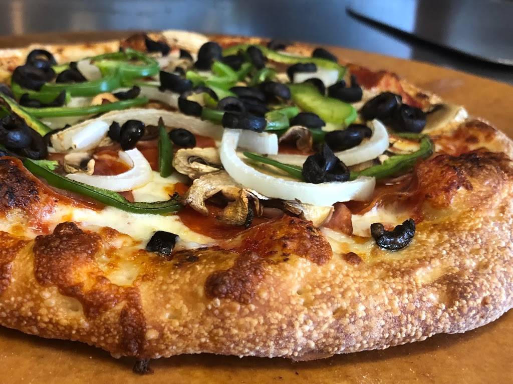 Pizza Hoss in Karns | restaurant | 7664 Oak Ridge Hwy, Knoxville, TN 37931, USA | 8658518504 OR +1 865-851-8504