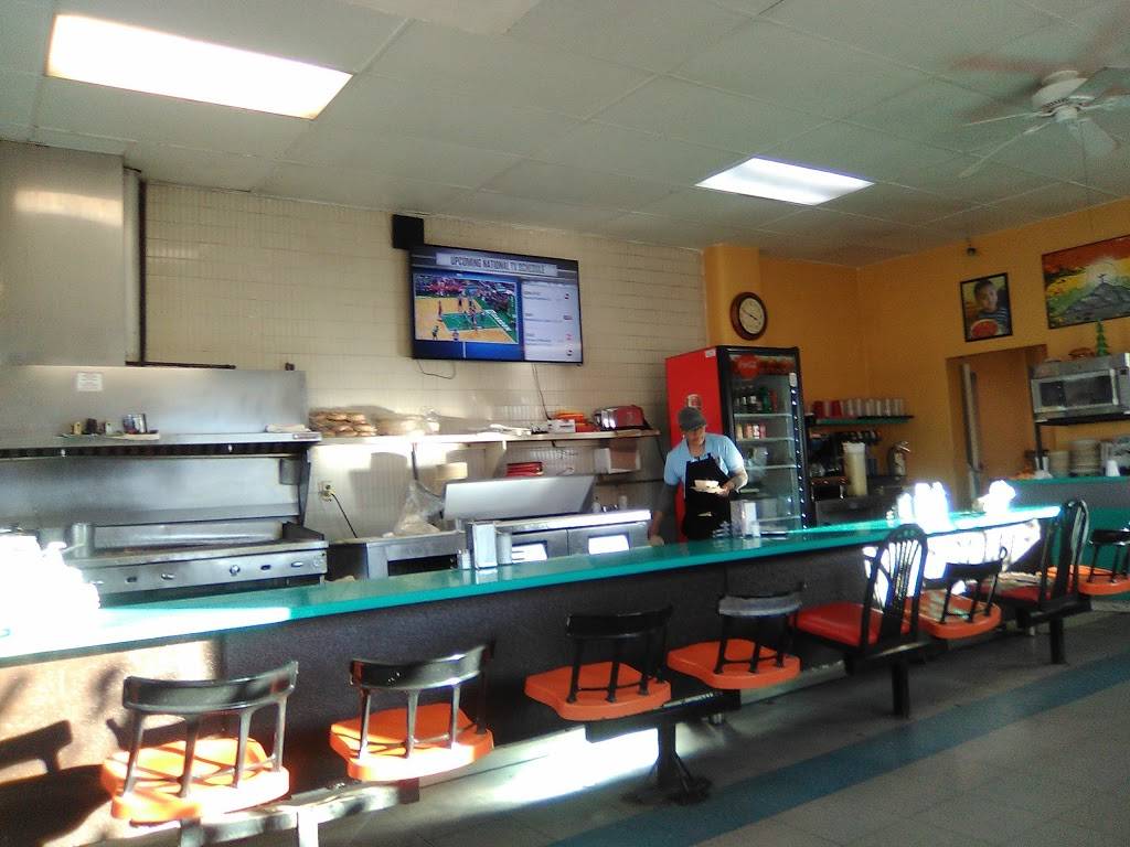 Jaime Hut | restaurant | 3700 Alameda Ave, El Paso, TX 79905, USA | 9153516162 OR +1 915-351-6162