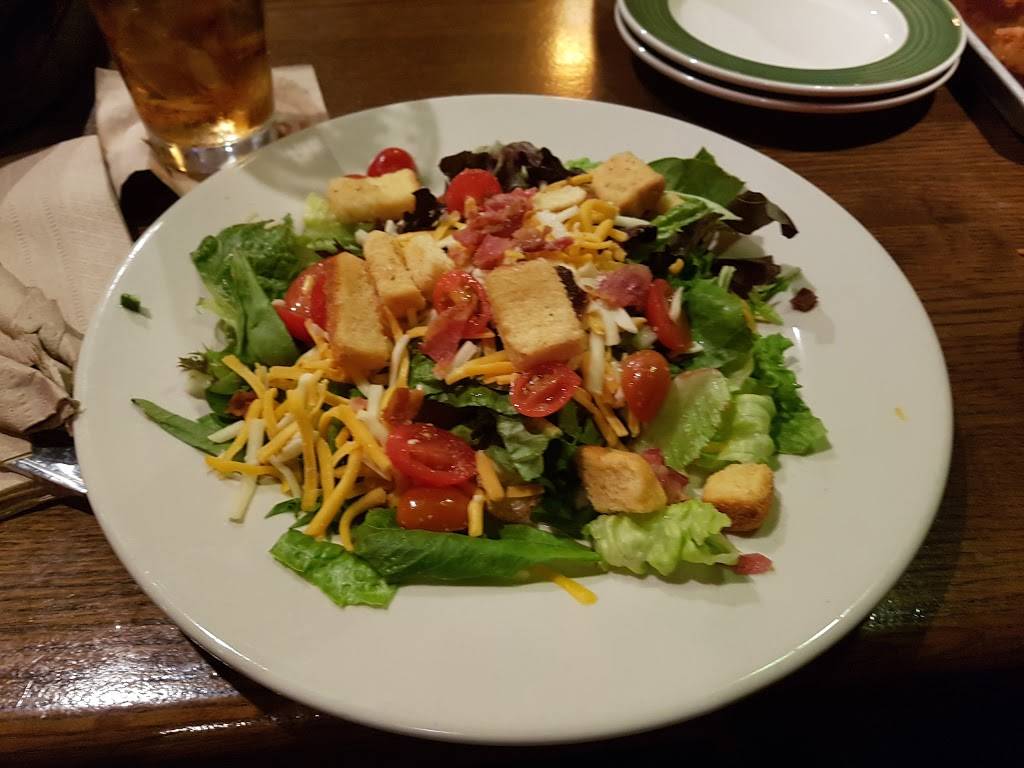 Applebees Grill + Bar | restaurant | 13351 FL-535 #100, Orlando, FL 32821, USA | 3213954074 OR +1 321-395-4074