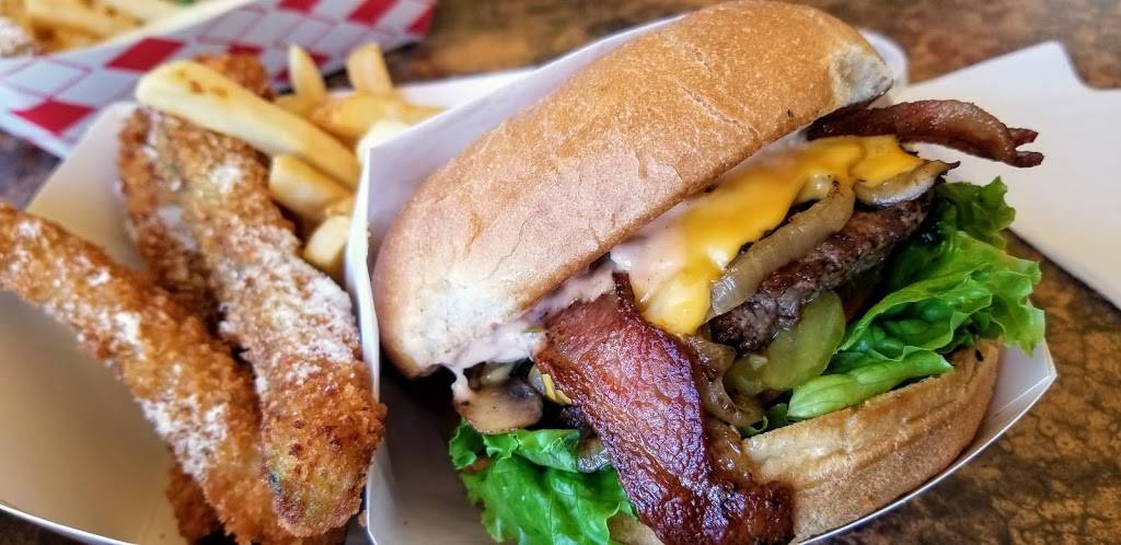 Flip.n.Shake | restaurant | 4708 Auburn Blvd, Sacramento, CA 95841, USA | 9163329323 OR +1 916-332-9323