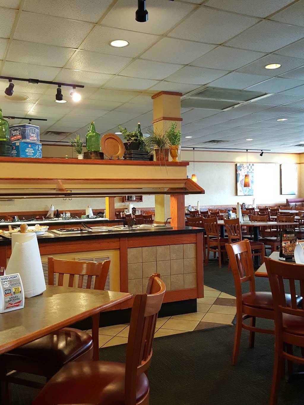 Pizza Hut | meal takeaway | 602 G Ave, Grundy Center, IA 50638, USA | 3198245443 OR +1 319-824-5443