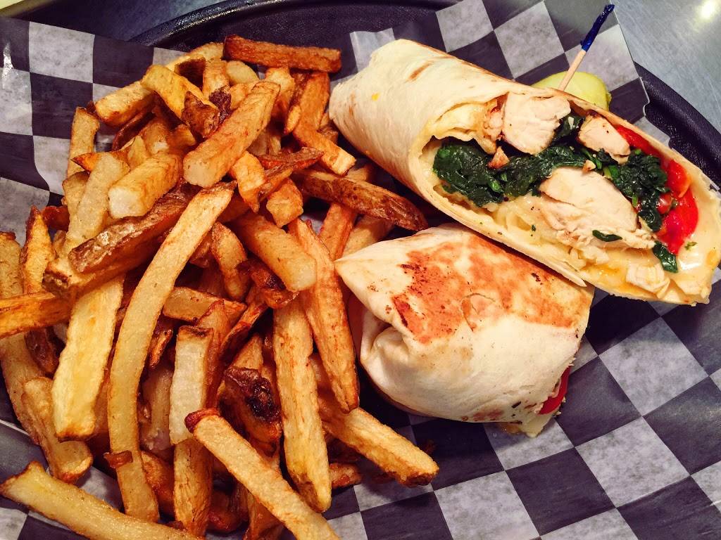 Mojos Pub -n- Grill | restaurant | 6292 Mahoning Ave, Austintown, OH 44515, USA | 3307936656 OR +1 330-793-6656