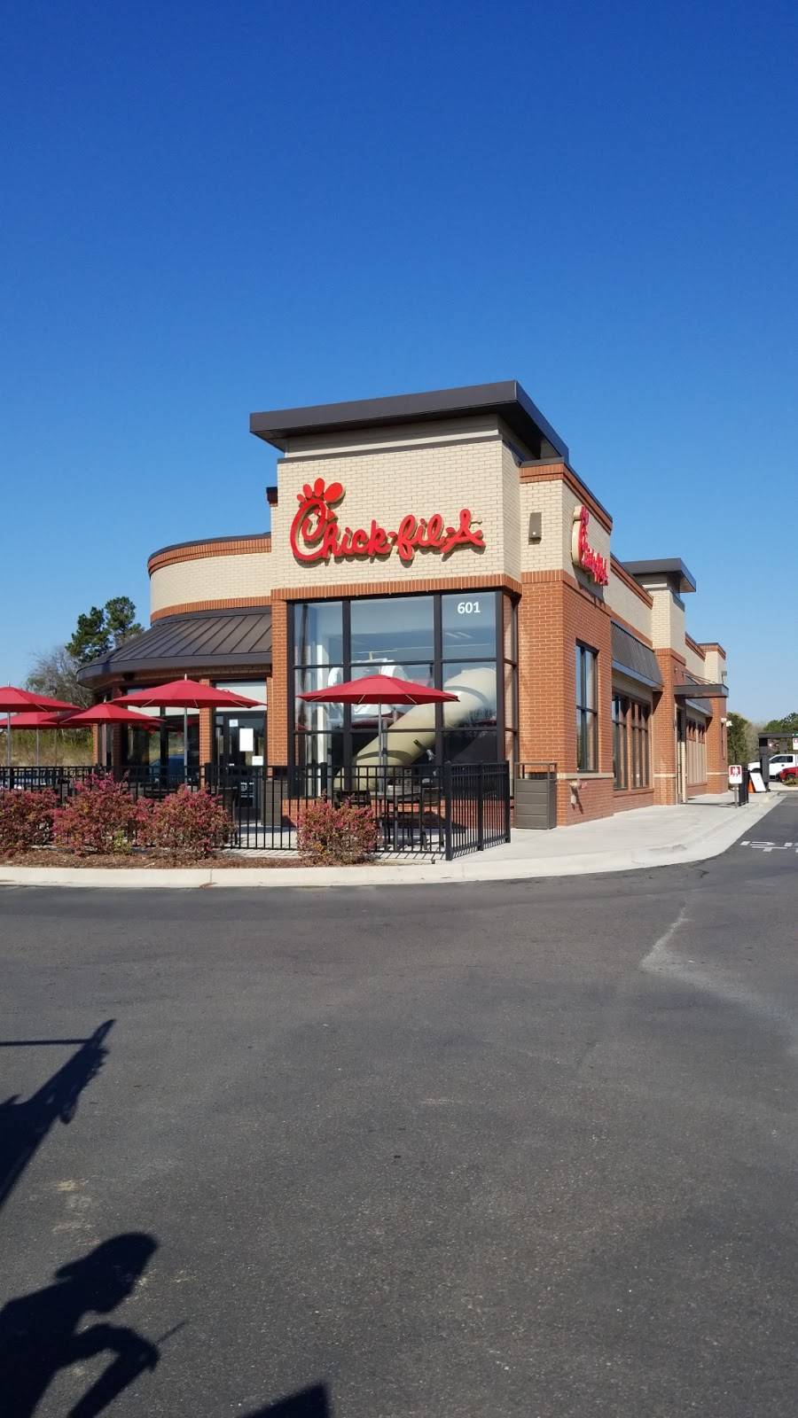 Chick-fil-A Moncks Corner | restaurant | 601 N U.S. Hwy 52, Moncks Corner, SC 29461, USA | 8434384308 OR +1 843-438-4308