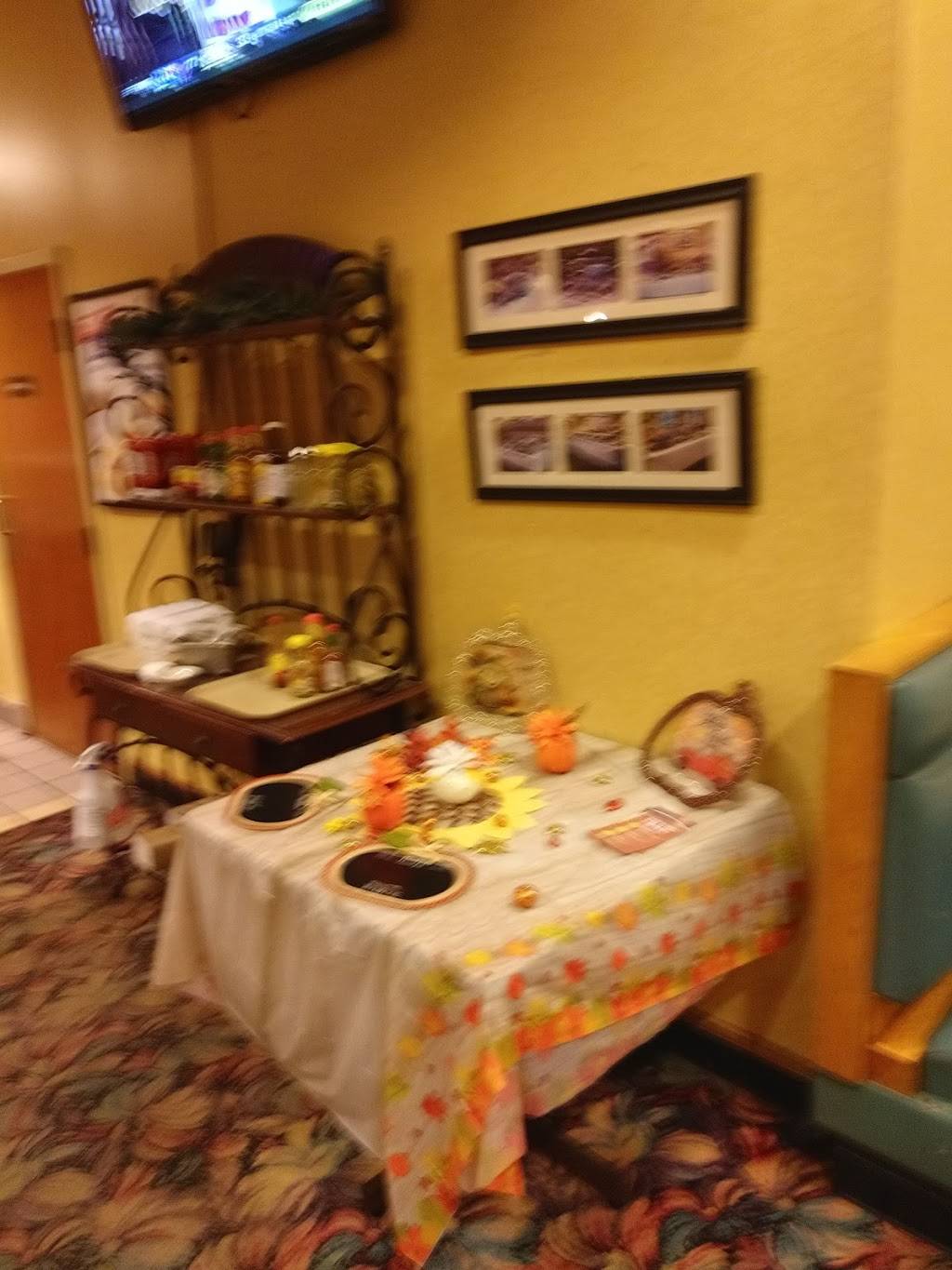 Piccadilly Cafeteria | restaurant | 2000 Crescent Centre Blvd, Tucker, GA 30084, USA | 7704140879 OR +1 770-414-0879