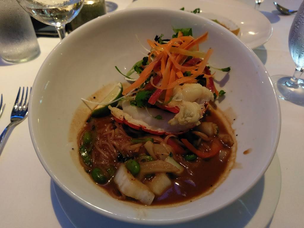 Upstream Restaurant | restaurant | 6902 Phillips Place, Charlotte, NC 28210, USA | 7045567730 OR +1 704-556-7730