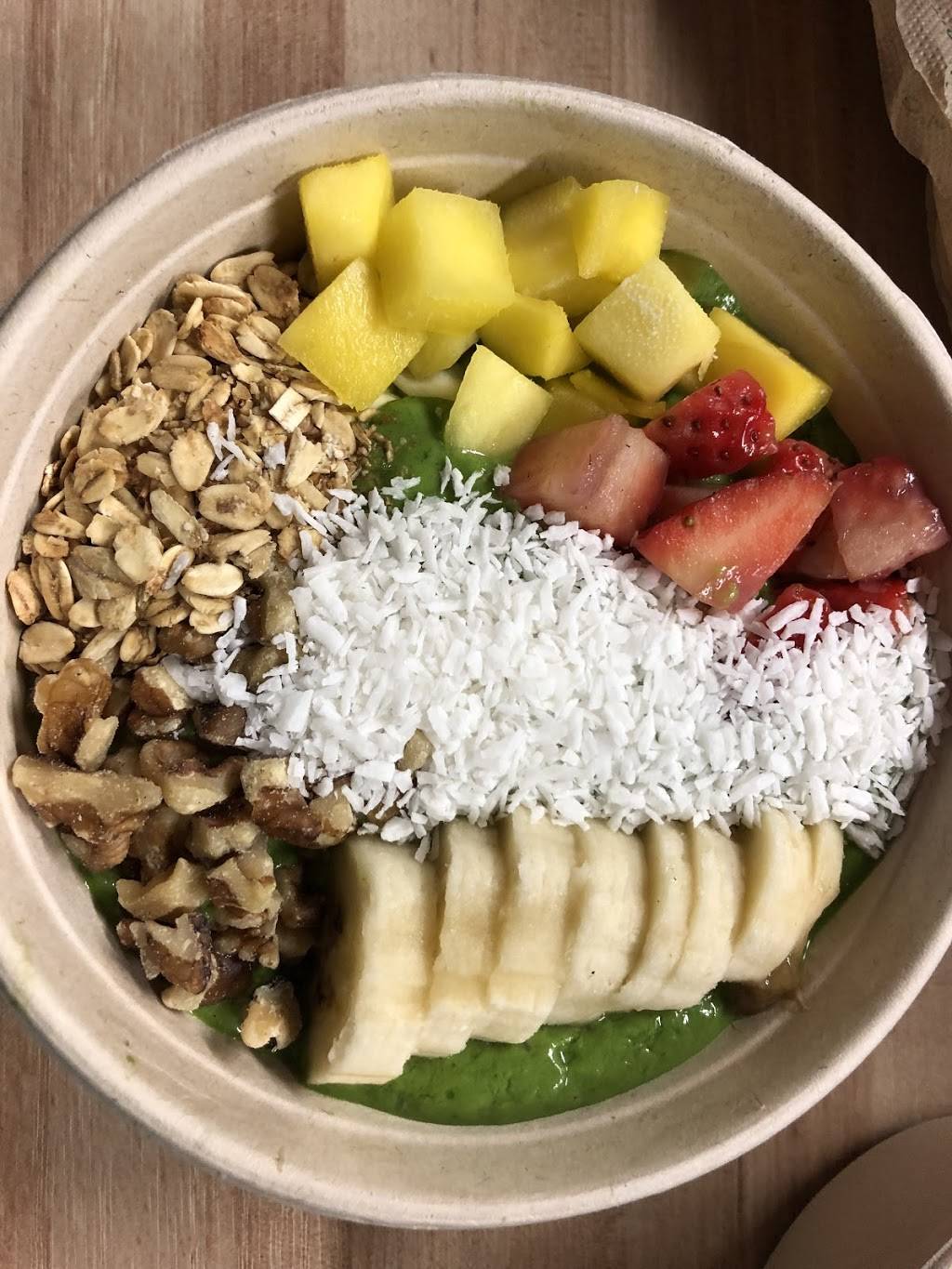 Freshii | restaurant | 3037 Argentia Rd Unit 7, Mississauga, ON L5N 8E1, Canada | 4373173493 OR +1 437-317-3493