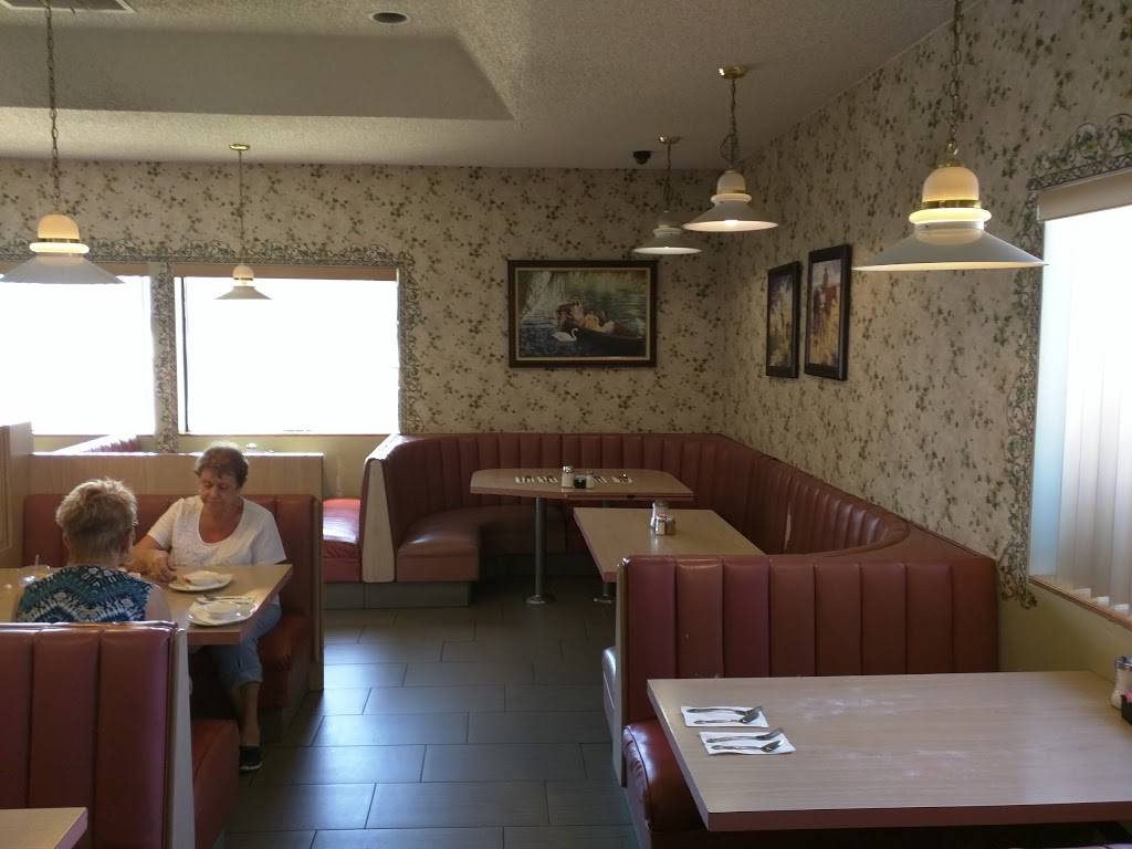 Paiks Ranch House | restaurant | 200 Kern St, Taft, CA 93268, USA | 6617656915 OR +1 661-765-6915