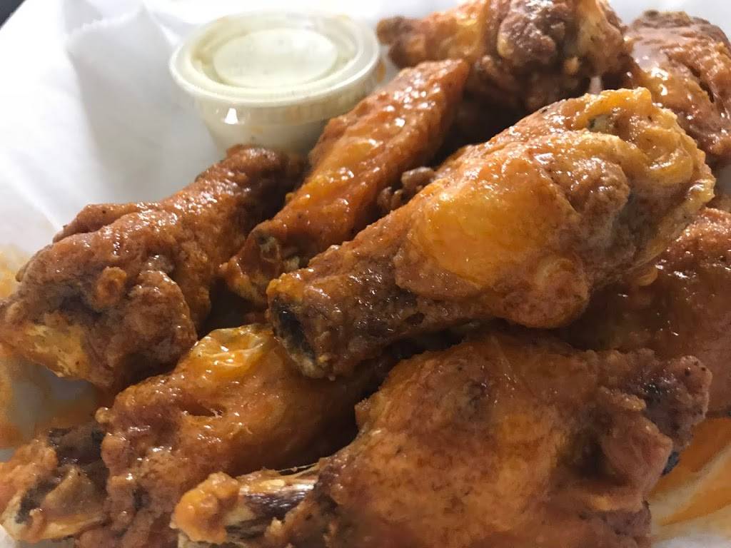 Johnnys Pizza and Pasta House | meal delivery | 13229 US-19, Hudson, FL 34667, USA | 7278574623 OR +1 727-857-4623