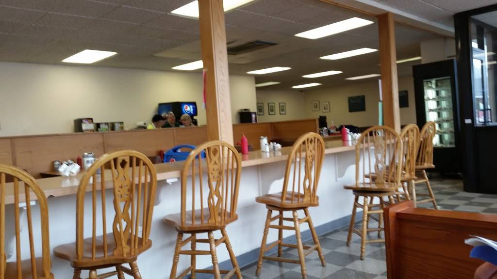 Lilys Restaurant | restaurant | 535 W Mahoning St, Punxsutawney, PA 15767, USA | 8149389419 OR +1 814-938-9419