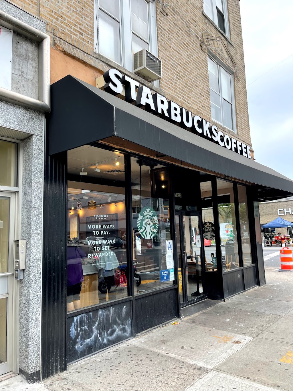 Starbucks | cafe | 6423 18th Ave, Brooklyn, NY 11204, USA | 7182347160 OR +1 718-234-7160