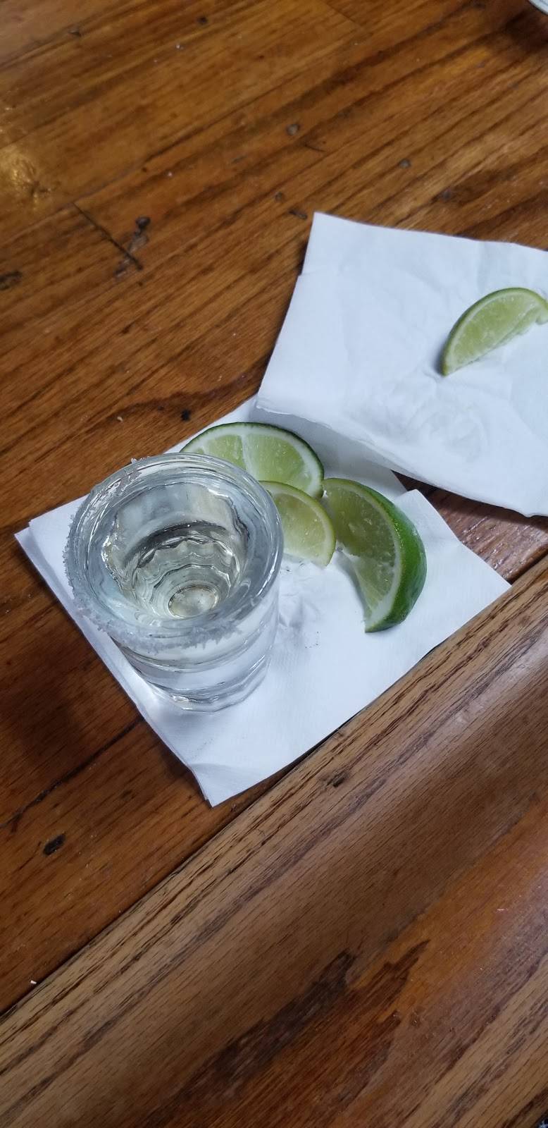 Bombay Bar & Grill | night club | 143 S California St, Ventura, CA 93001, USA | 8056434404 OR +1 805-643-4404