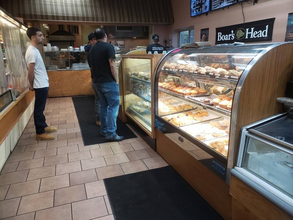 Bagels on the Boulevard | restaurant | 1728 Hylan Blvd, Staten Island, NY 10305, USA | 7186677800 OR +1 718-667-7800