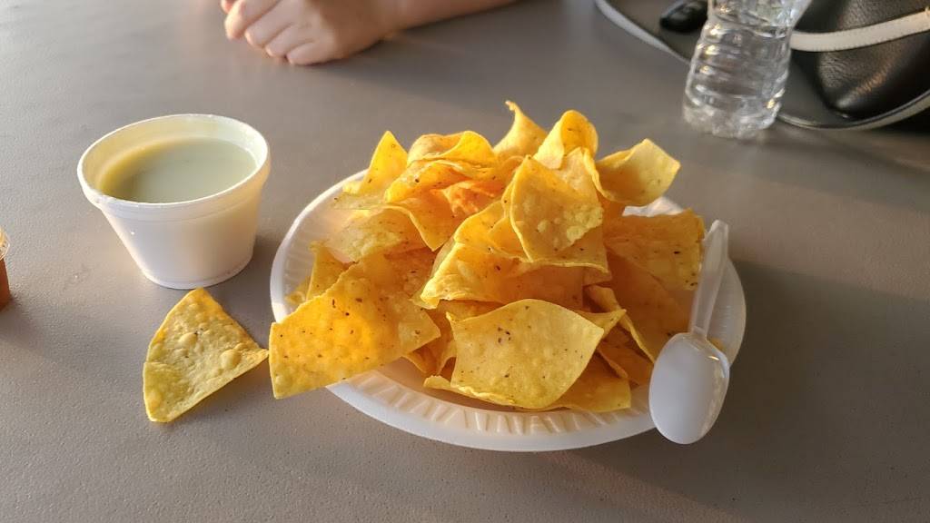 Taqueria El Cazador | restaurant | 7651 Hwy 72 W, Madison, AL 35758, USA | 2568643151 OR +1 256-864-3151