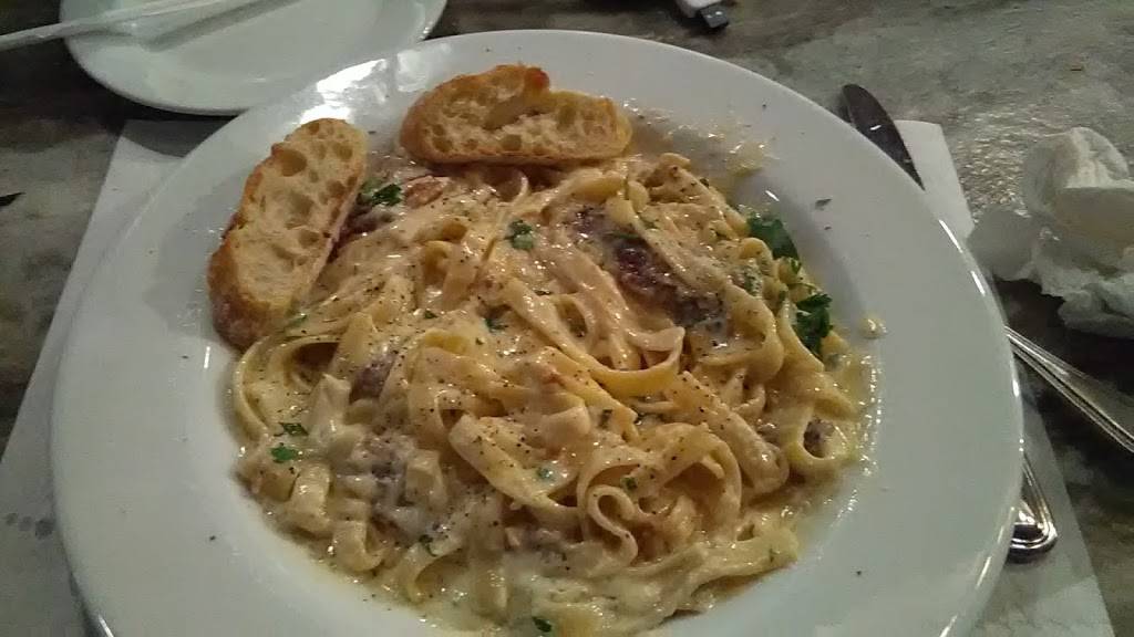 Brunos of Brooklyn - Italian Eatery | restaurant | 2112 Second St, Fort Myers, FL 33901, USA | 2392780211 OR +1 239-278-0211