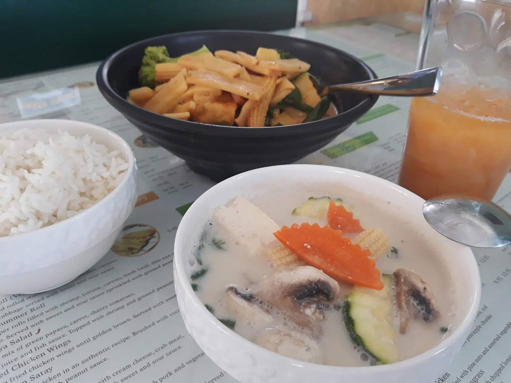 Thai kitchen | restaurant | 258 Teaticket Hwy, East Falmouth, MA 02536, USA | 5084446660 OR +1 508-444-6660