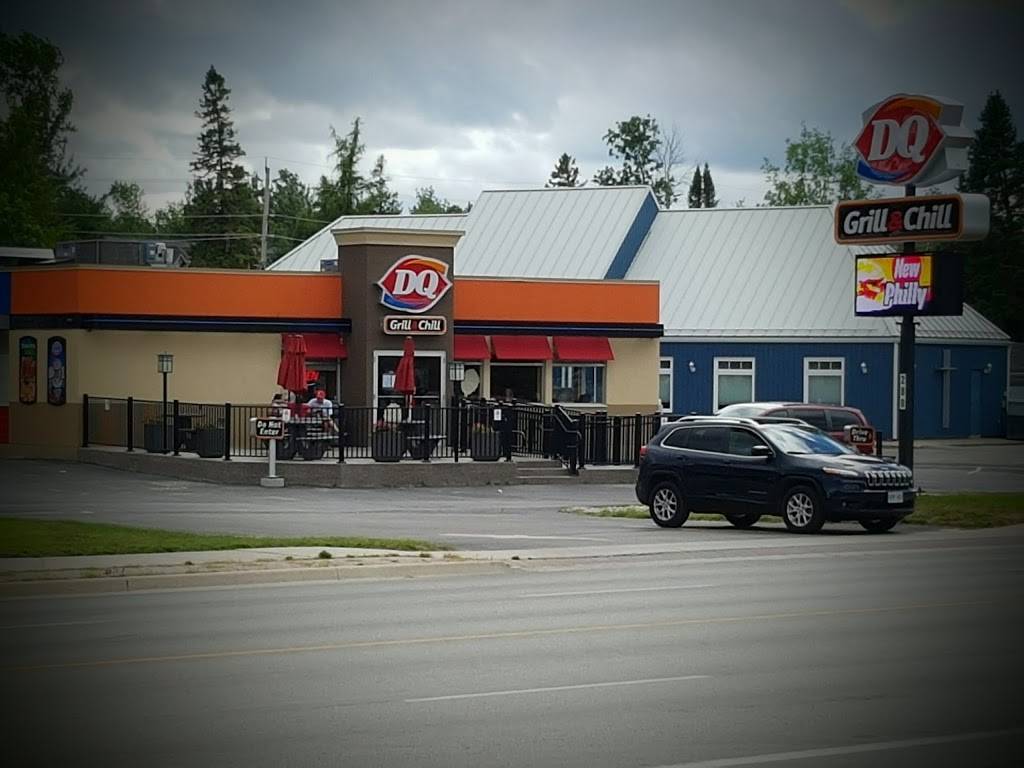 Dairy Queen Grill & Chill | restaurant | 288 Main St, Wasaga Beach, ON L9Z 2N6, Canada | 7053523737 OR +1 705-352-3737