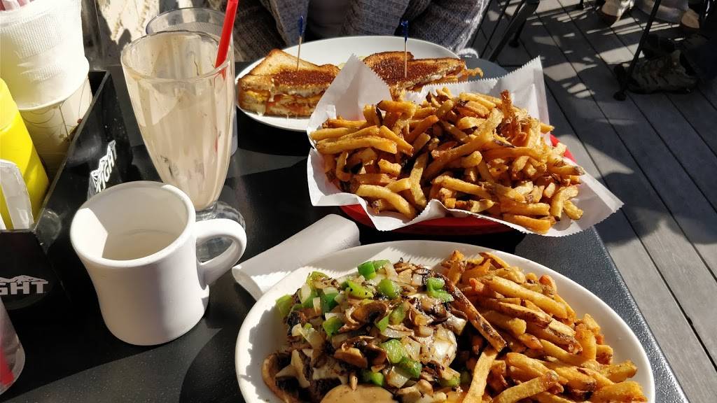 Annies Parlour | restaurant | 313 14th Ave SE, Minneapolis, MN 55414, USA | 6123790744 OR +1 612-379-0744