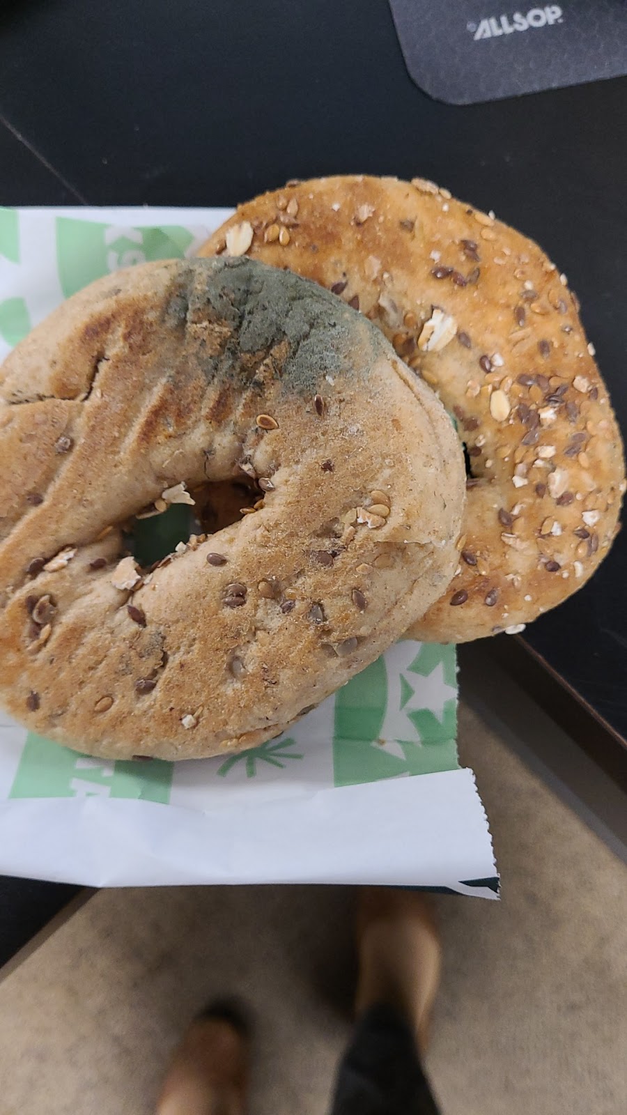 Starbucks | cafe | 2441 W Thomas Rd, Phoenix, AZ 85015, USA | 6022520946 OR +1 602-252-0946