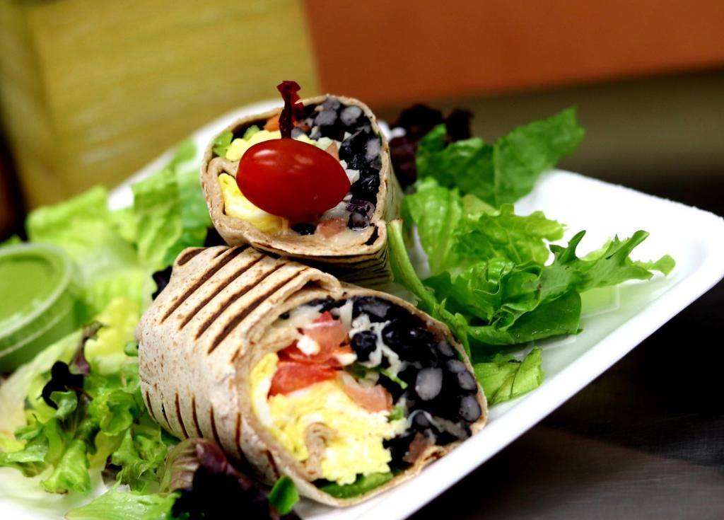 Planet Protein Snack Bar | restaurant | 5670 Simmons St, North Las Vegas, NV 89031, USA | 7023330135 OR +1 702-333-0135