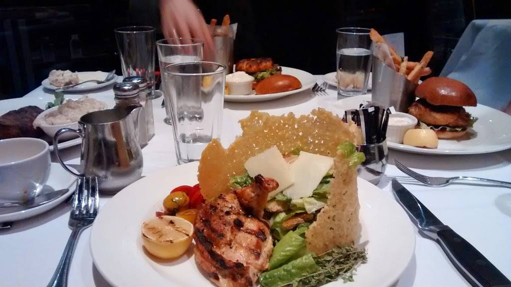 The Capital Grille | restaurant | 630 Old Country Rd, Garden City, NY 11530, USA | 5167461675 OR +1 516-746-1675