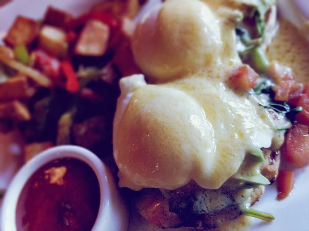 Cascade Bar & Grille | restaurant | Rossi Rd, Pescadero, CA 94060, USA | 6508791100 OR +1 650-879-1100