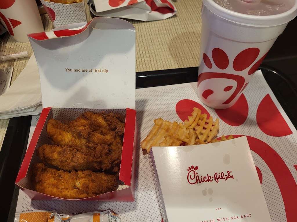Chick-fil-A | restaurant | 2355 N Glenstone Ave, Springfield, MO 65803, USA | 4173852293 OR +1 417-385-2293