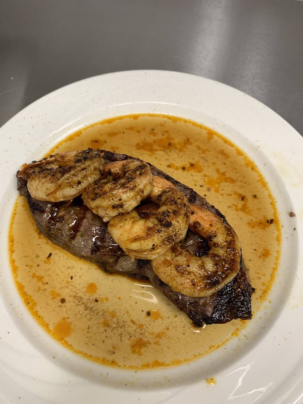 Diner 24 | restaurant | 512 E Oak St, Fairbury, IL 61739, USA | 8156922220 OR +1 815-692-2220