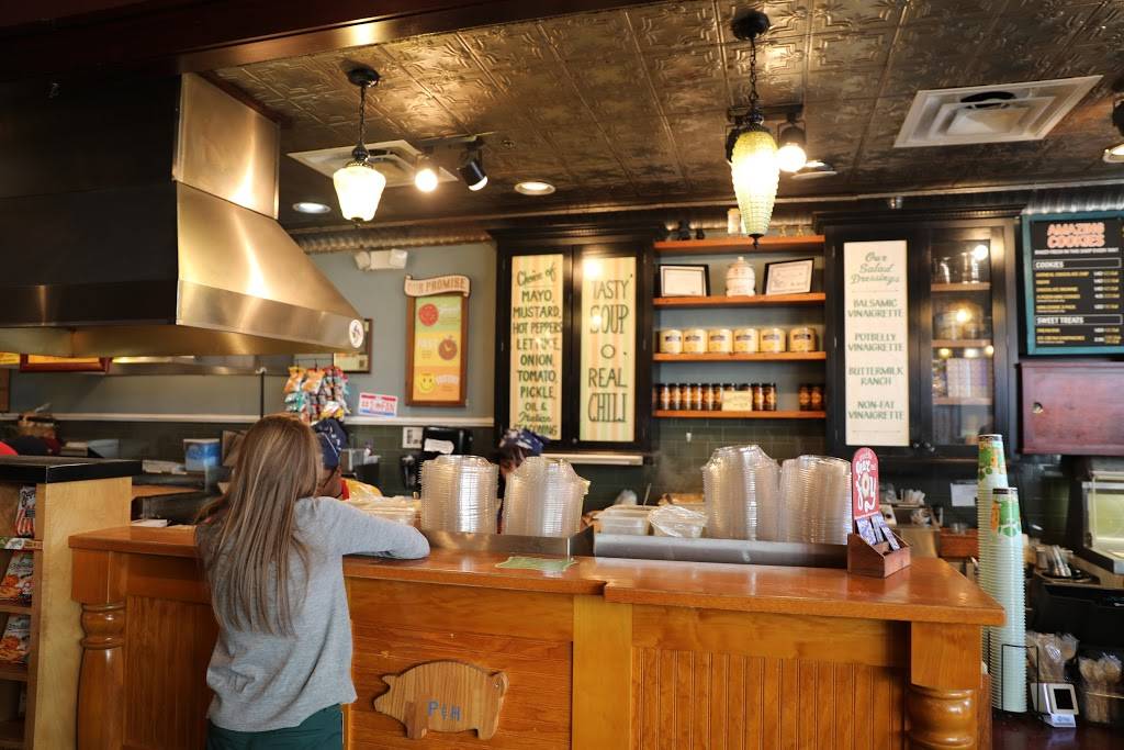 Potbelly Sandwich Shop | restaurant | 28 Fountain Square Plaza, Cincinnati, OH 45202, USA | 5133815572 OR +1 513-381-5572