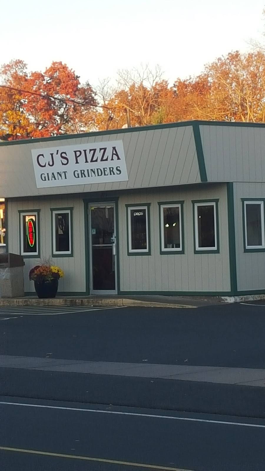 CJs Pizza & Giant Grinders | restaurant | 273 Broad St, Manchester, CT 06040, USA | 8606495329 OR +1 860-649-5329