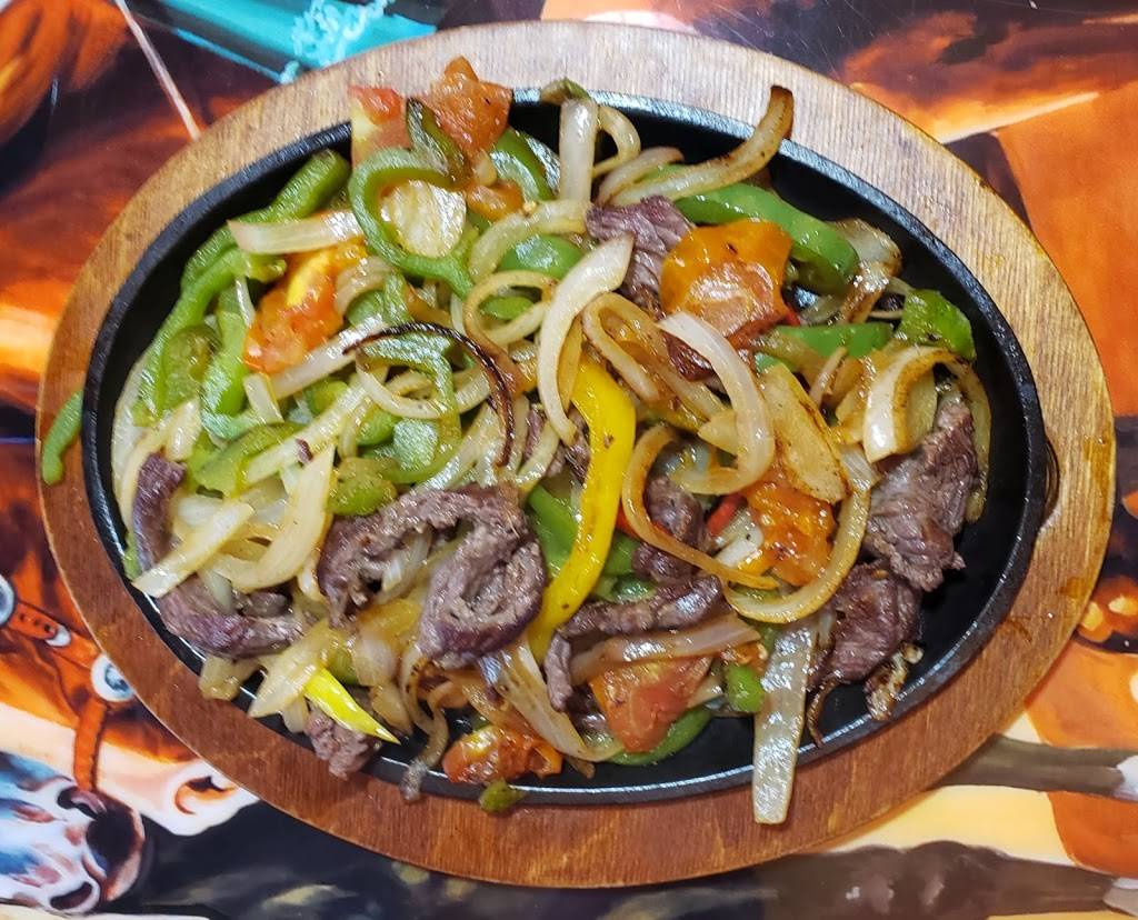 Los Tres Amigos Chelsea | restaurant | 350 N Main St Ste. 200, Chelsea, MI 48118, USA | 7345939166 OR +1 734-593-9166