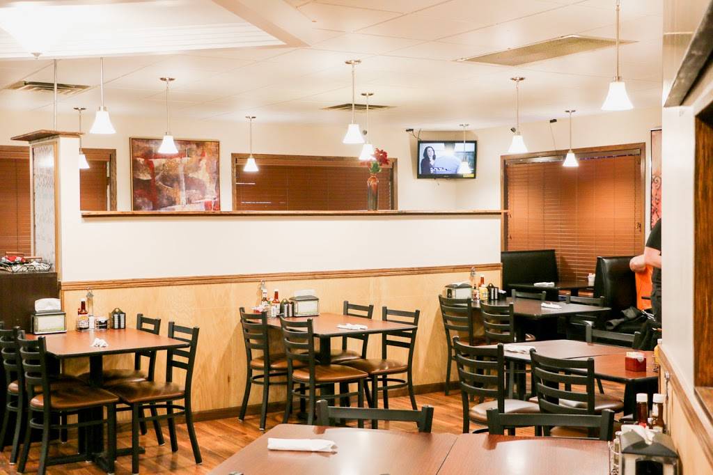 Nicks Pancake House | restaurant | 891 S State St, Jerseyville, IL 62052, USA | 6184981122 OR +1 618-498-1122