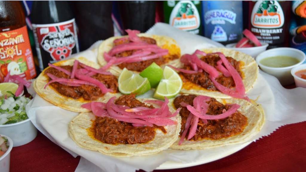 La Calle Taqueria Y Carnitas | restaurant | 1565 W Alameda Ave, Denver, CO 80223, USA | 7205836586 OR +1 720-583-6586