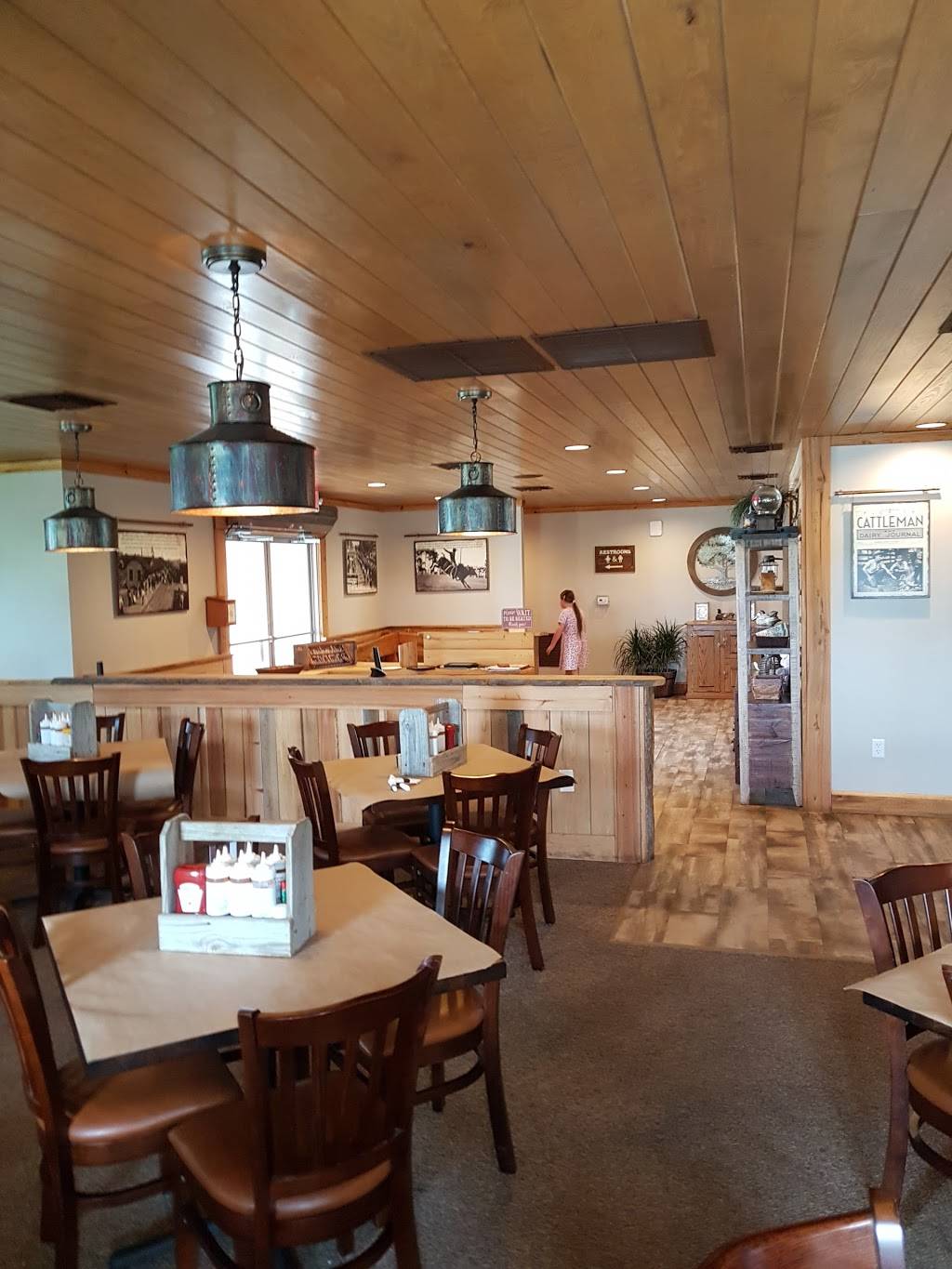 Boggy Bottom Barbecue | restaurant | 2001 E Southport Rd, Kissimmee, FL 34746, USA | 4072795050 OR +1 407-279-5050