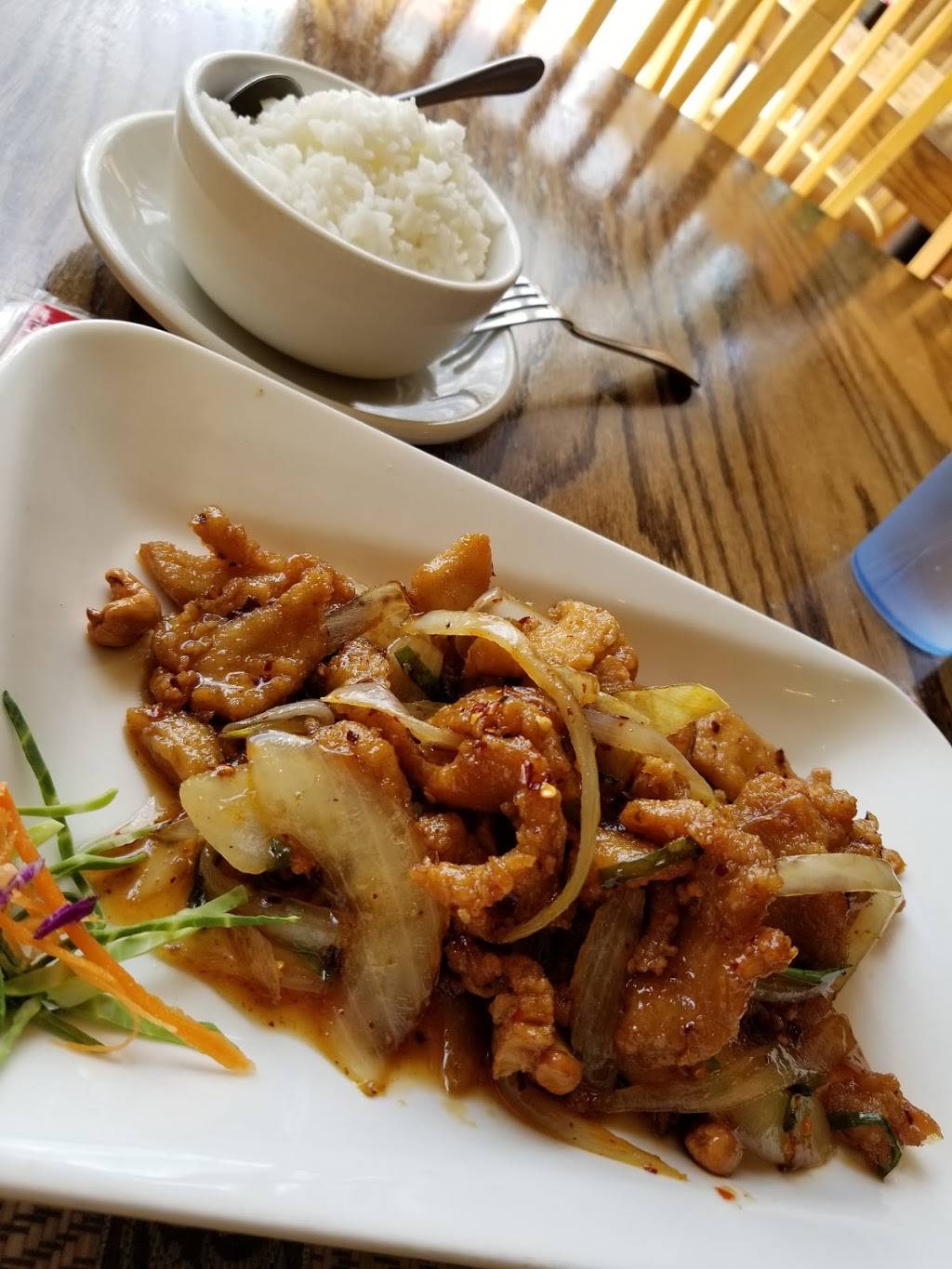 Sweet Basil Thai Bistro | restaurant | 1800 S Loop 288 #224, Denton, TX 76205, USA | 9404846080 OR +1 940-484-6080