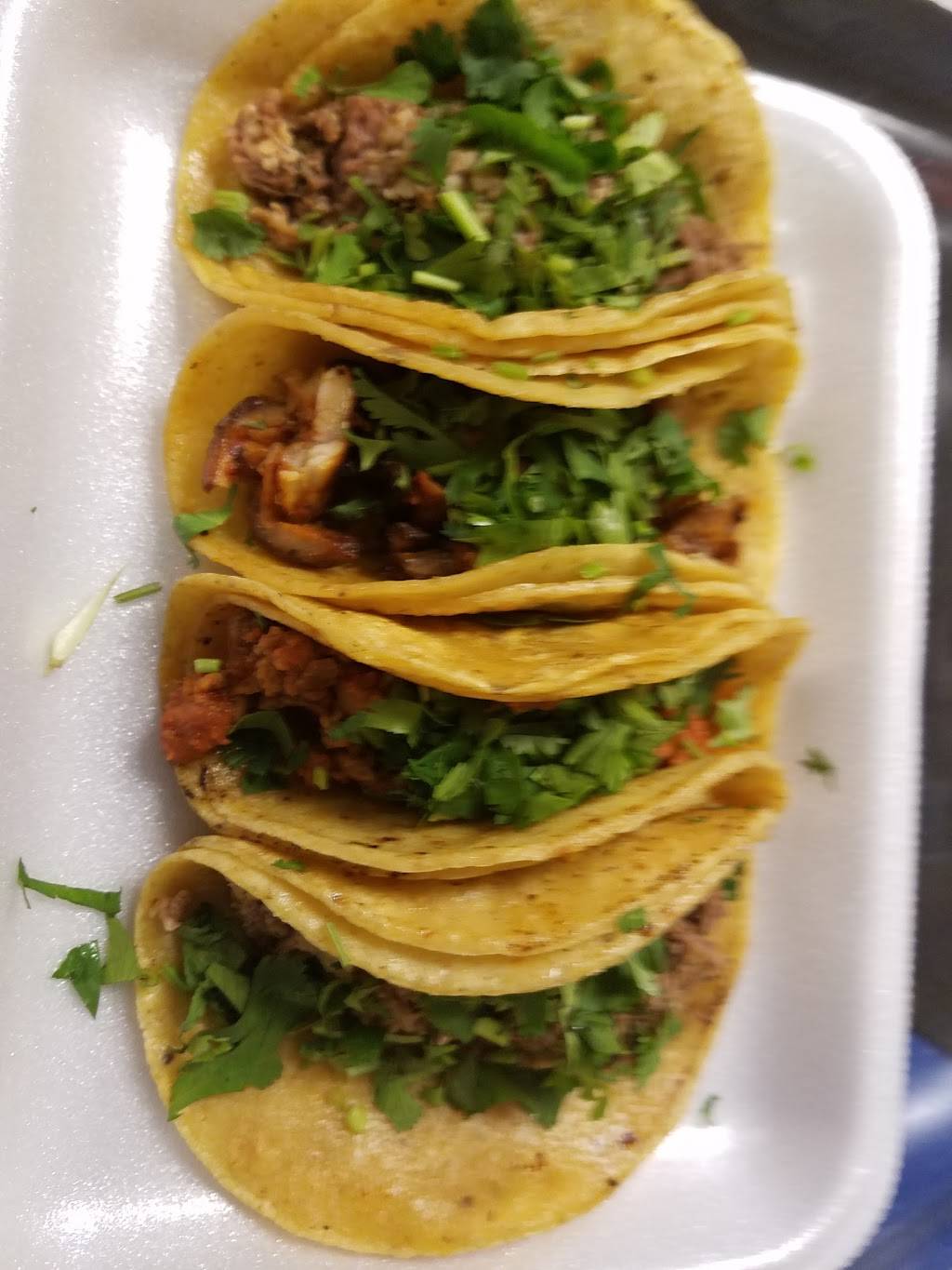 Yummy Yummy Mexican Restaurant | restaurant | 2103, 8224, Lake June Rd, Dallas, TX 75217, USA | 2143092255 OR +1 214-309-2255