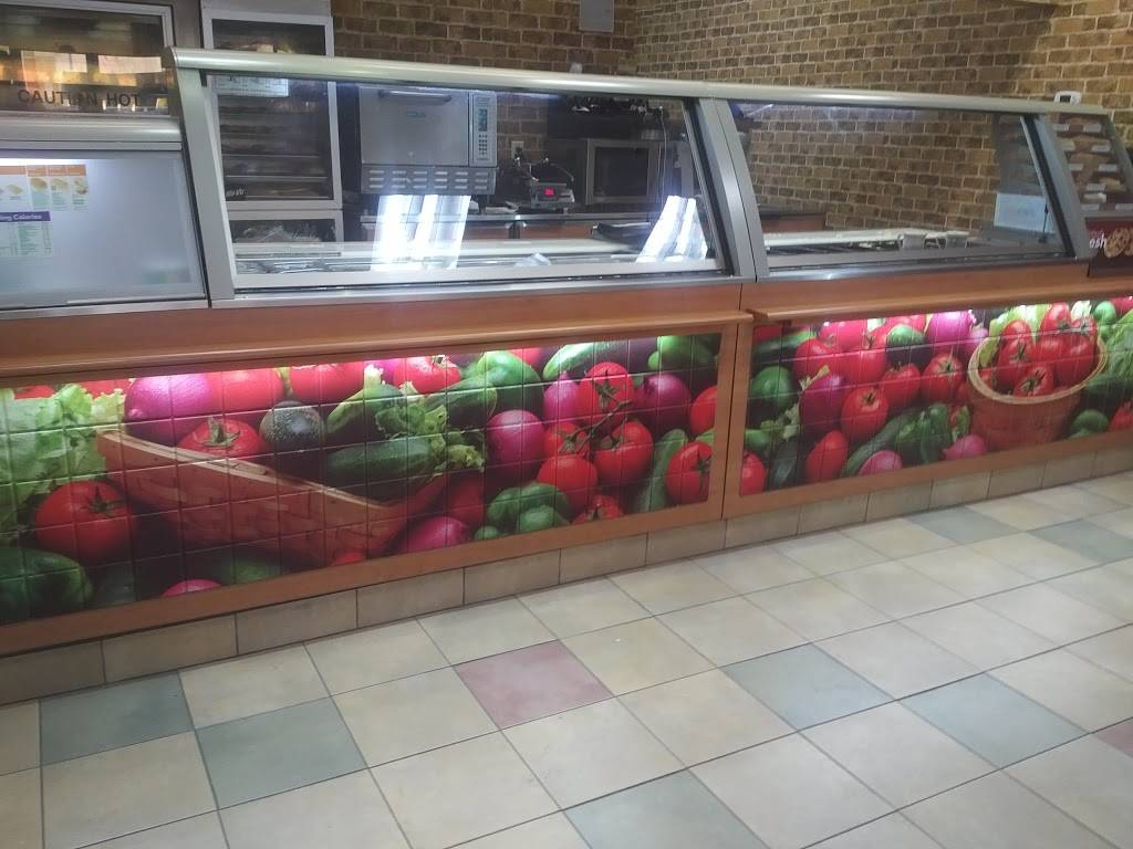 Subway | restaurant | 1900 Eglinton Ave E Unit E2, Scarborough, ON M1L 2L9, Canada | 4167500353 OR +1 416-750-0353