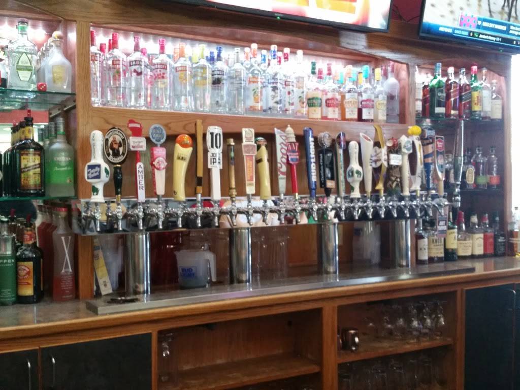 Draft House Bar & Restaurant | restaurant | 1010 Enterprise Dr, Verona, WI 53593, USA | 6088483158 OR +1 608-848-3158