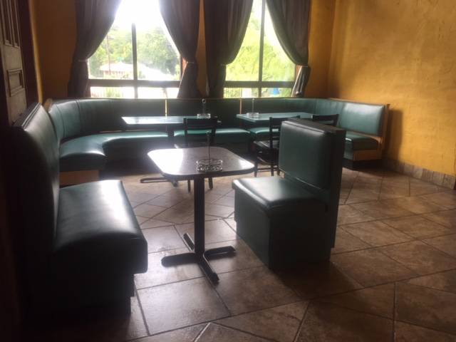 The House Fish & Crab | restaurant | 1903 NC Hwy 55, Durham, NC 27707, USA | 9192519970 OR +1 919-251-9970