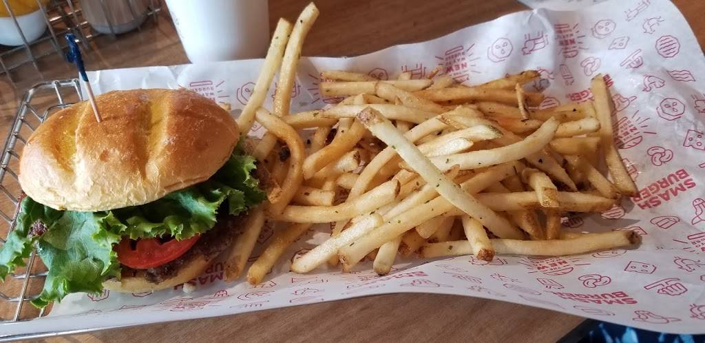 Smashburger | restaurant | 14059 Aldrich Ave S, Burnsville, MN 55337, USA | 9529554488 OR +1 952-955-4488