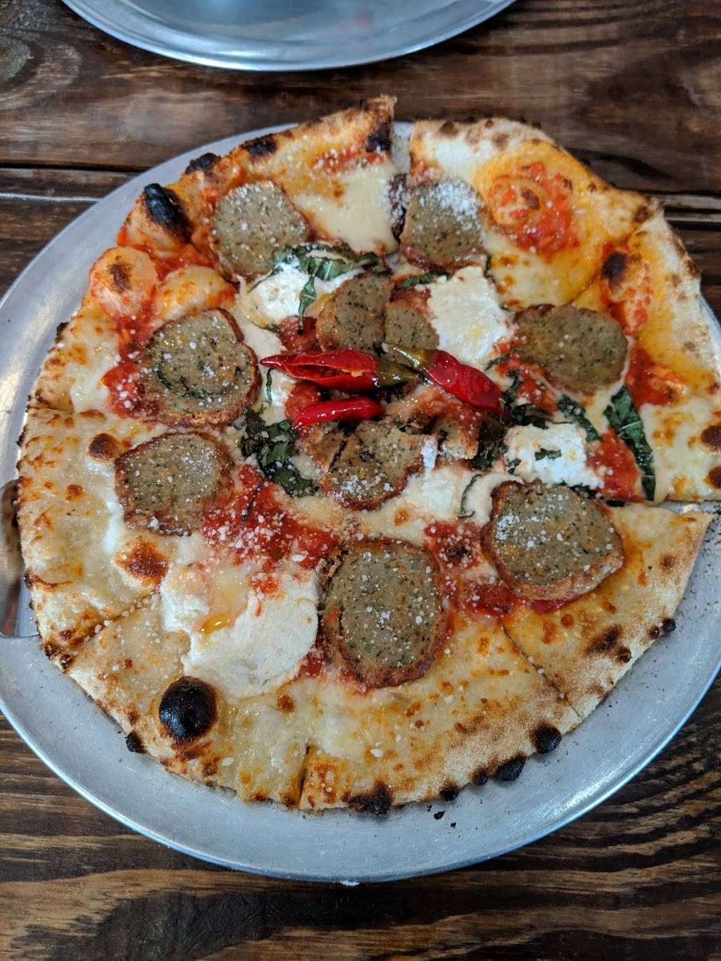 V Pizza - Jax Beach | restaurant | 528 1st St N, Jacksonville Beach, FL 32250, USA | 9048536633 OR +1 904-853-6633