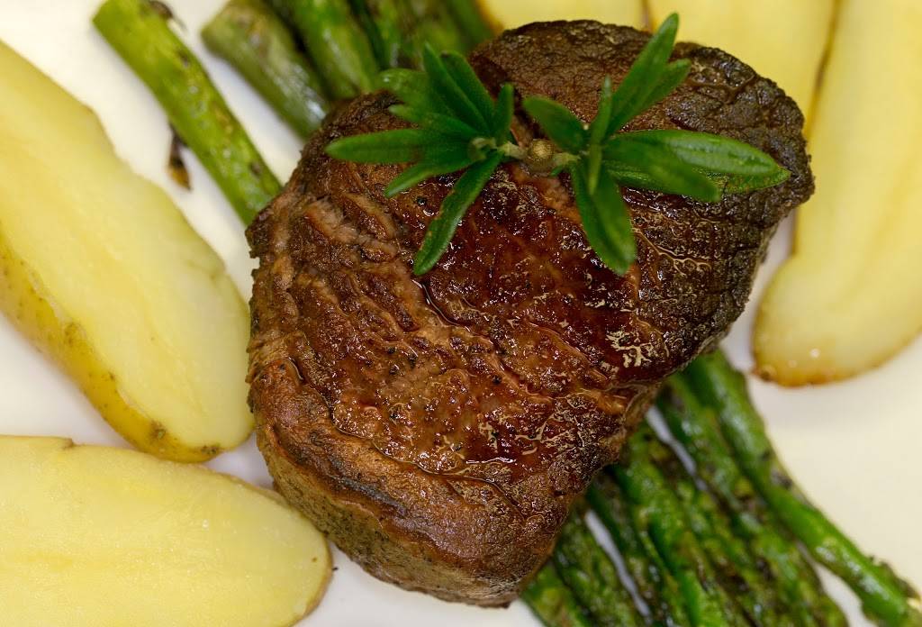 Carmellos of Old Town Manassas | restaurant | 9108 Center St, Manassas, VA 20110, USA | 7033685522 OR +1 703-368-5522