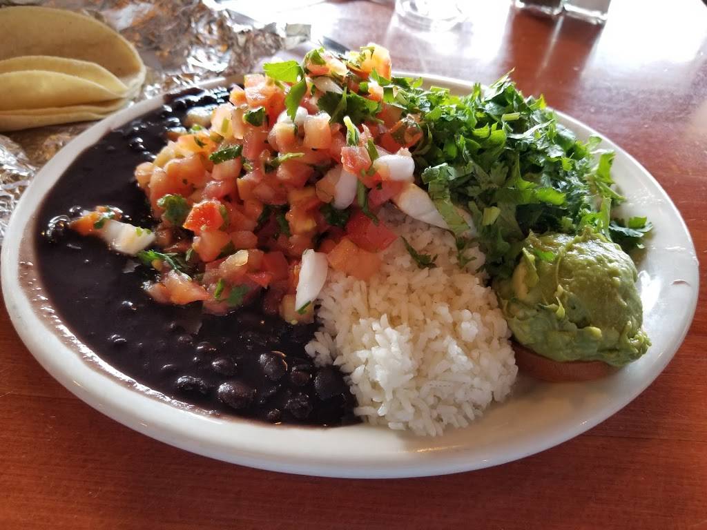 Baja Fish Tacos | restaurant | 30242 Crown Valley Pkwy, Laguna Niguel, CA 92677, USA | 9494951537 OR +1 949-495-1537