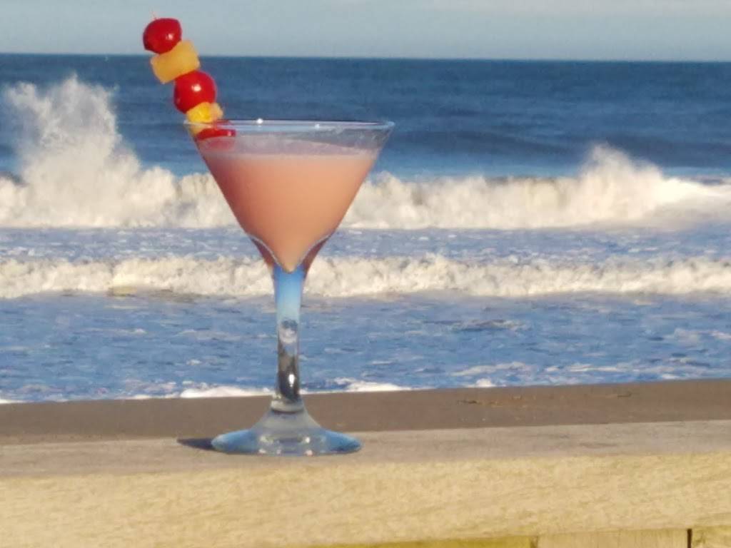 Mister Cs Beach Bistro | restaurant | Allen Avenue On The Ocean, Allenhurst, NJ 07711, USA | 7325313665 OR +1 732-531-3665