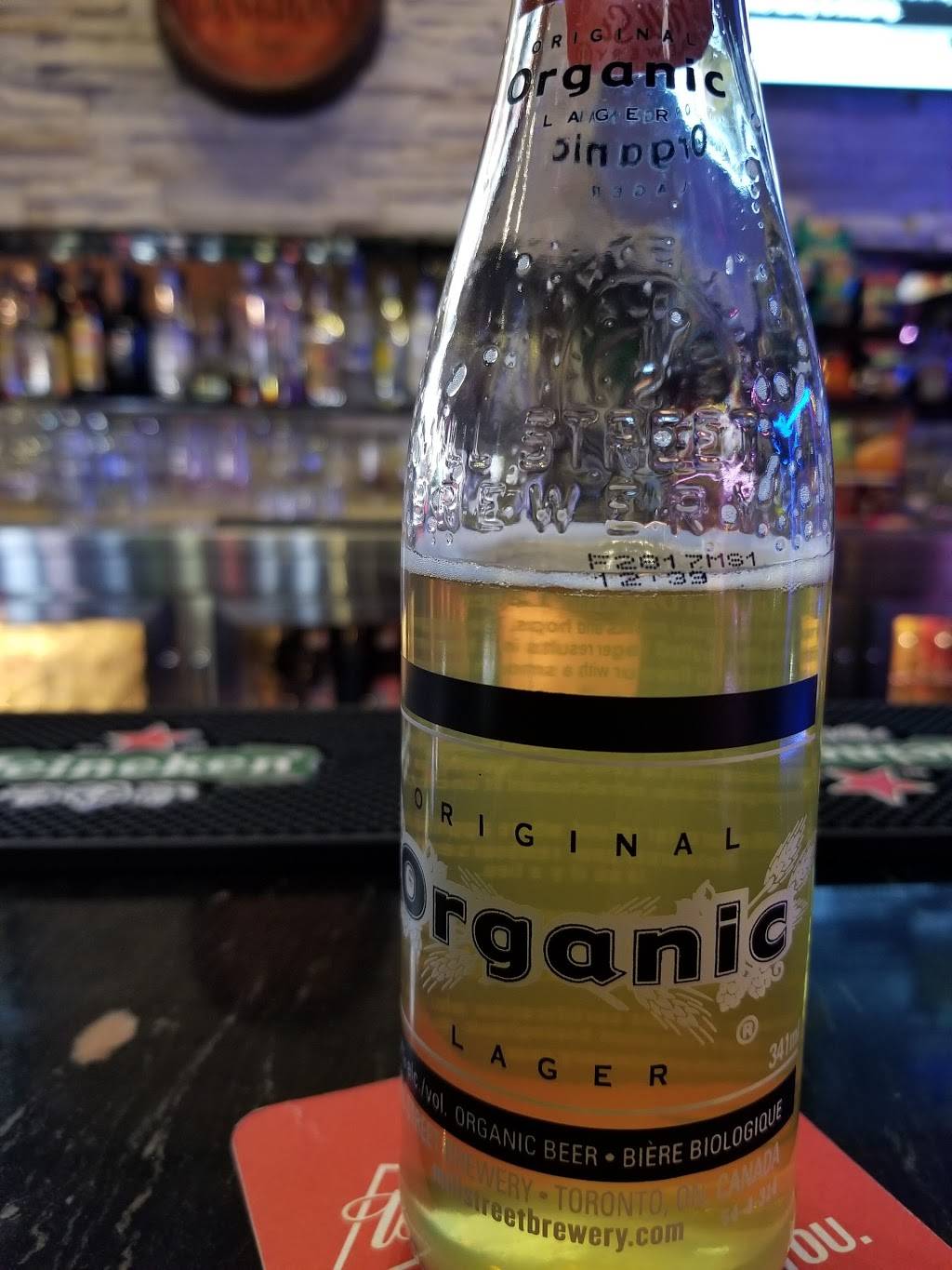 The Spot Bar and Lounge | restaurant | 9980 Airport Rd, Brampton, ON L6S 0C5, Canada | 9057993010 OR +1 905-799-3010