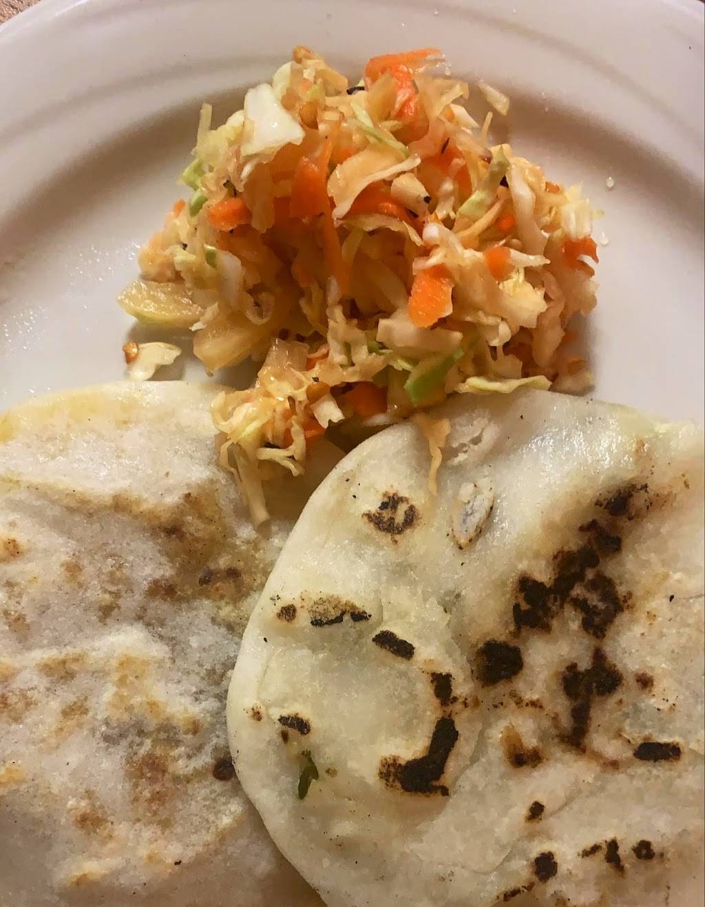 Evelyns Restaurant | restaurant | 250 Reservation Rd suite b, Marina, CA 93933, USA | 8316417514 OR +1 831-641-7514