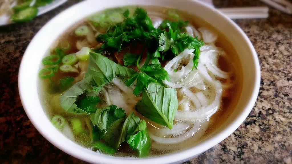 Pho Viet Vietnamese Restaurant | restaurant | 4232 W Bell Rd Ste 8 & 9, Glendale, AZ 85308, USA | 6022350282 OR +1 602-235-0282