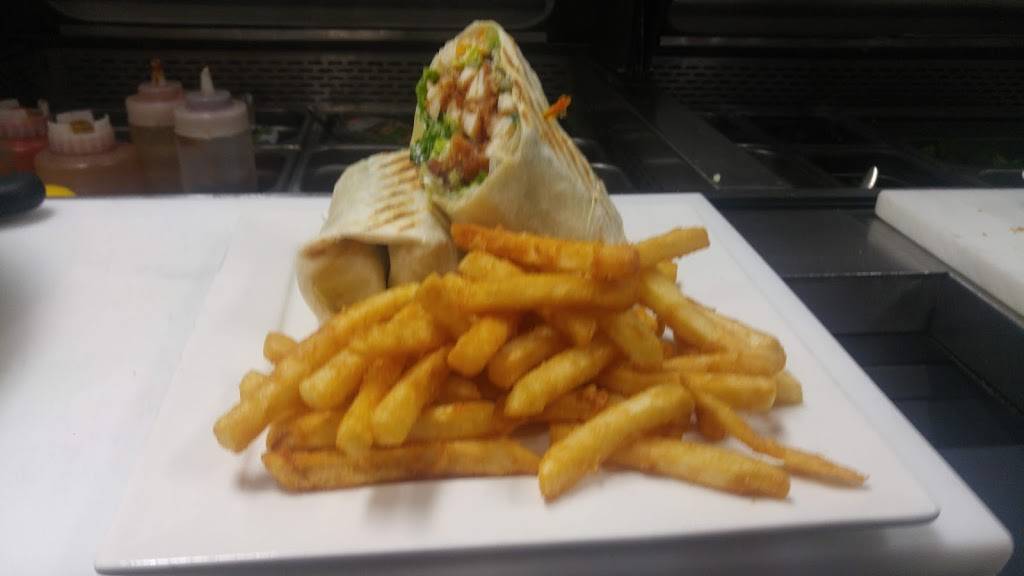 Turtle John’s Bar & Grill Cobourg | restaurant | 4620 45, Cobourg, ON K9A 4J9, Canada | 9053779113 OR +1 905-377-9113