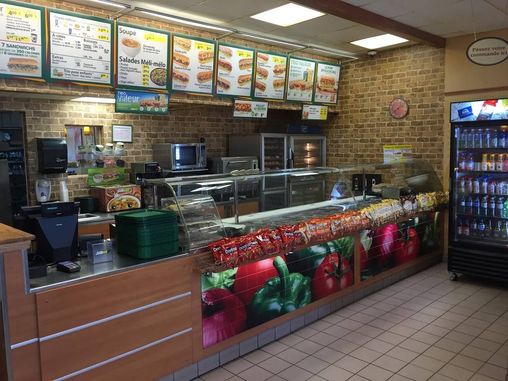 Subway | restaurant | 326 Boulevard Sir-Wilfrid-Laurier, Mont-Saint-Hilaire, QC J3H 2X2, Canada | 4504640997 OR +1 450-464-0997
